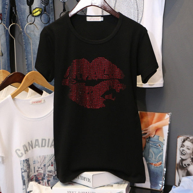 Hot drilling black T-shirts